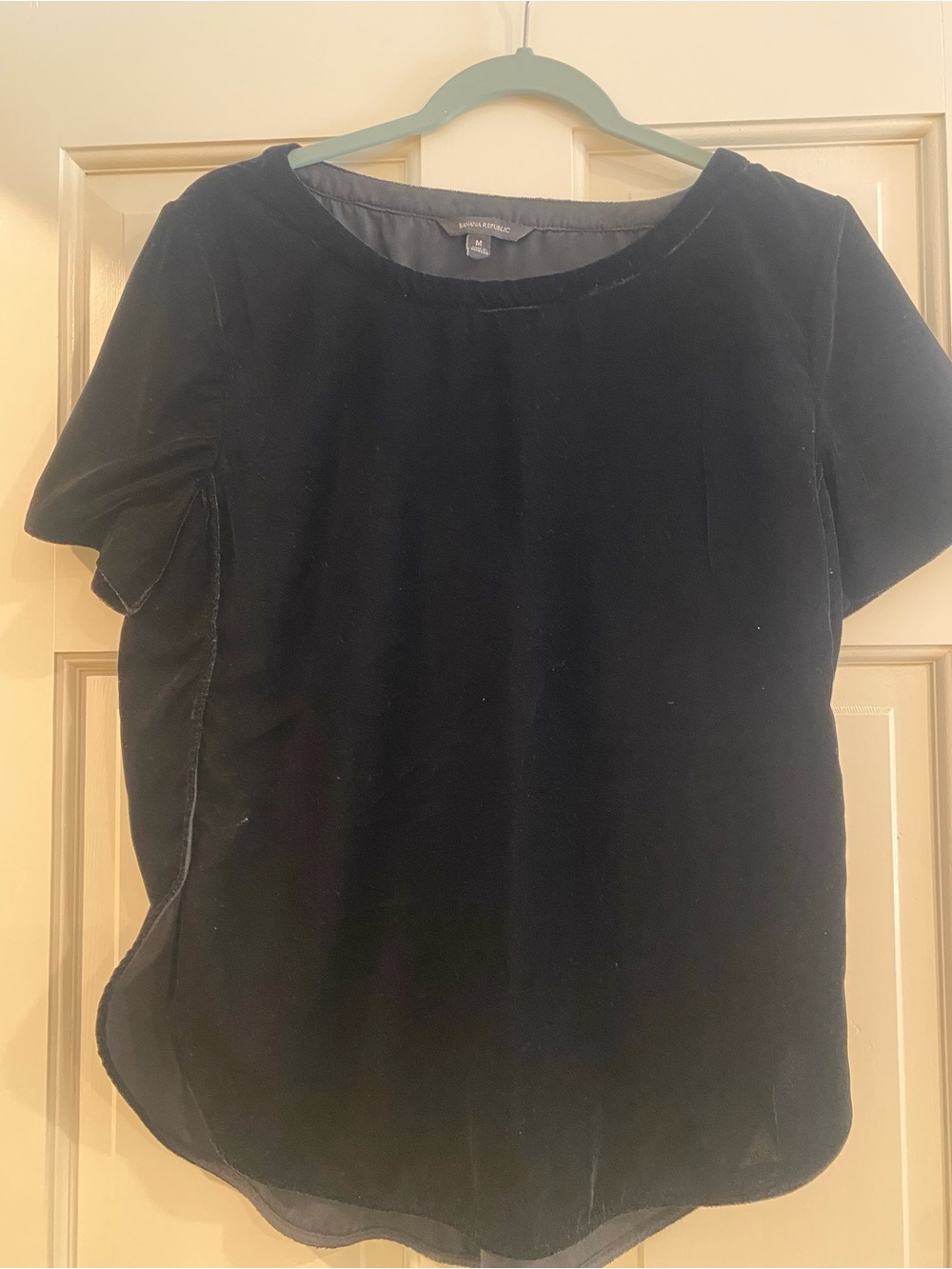 Banana Republic Black Velvet Crewneck Short Sleeve Top